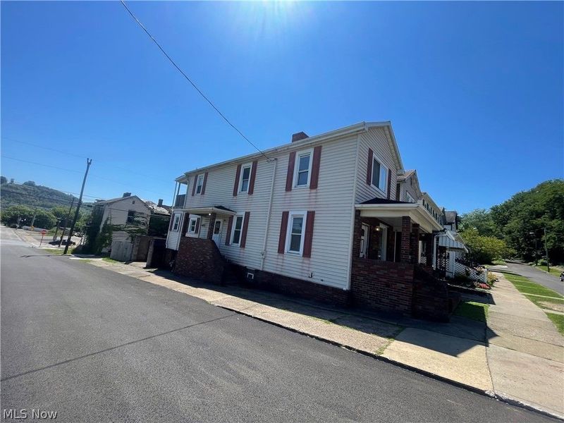 818 N 8th Street , Steubenville, OH 43952 Photo 3