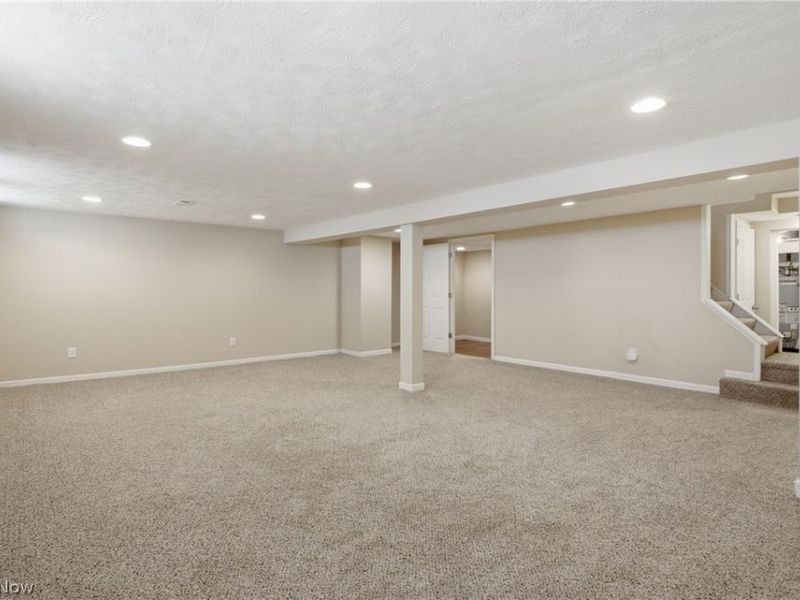 10602 Windham Road , Parma, OH 44130 Photo 32