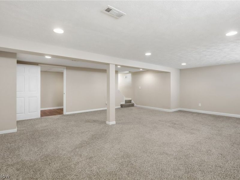 10602 Windham Road , Parma, OH 44130 Photo 33