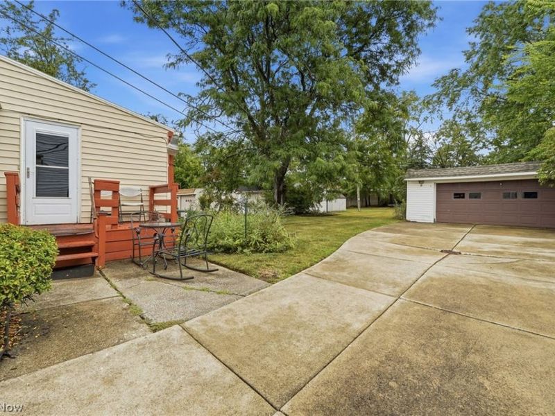 14471 Washington Boulevard , University Heights, OH 44118 Photo 5