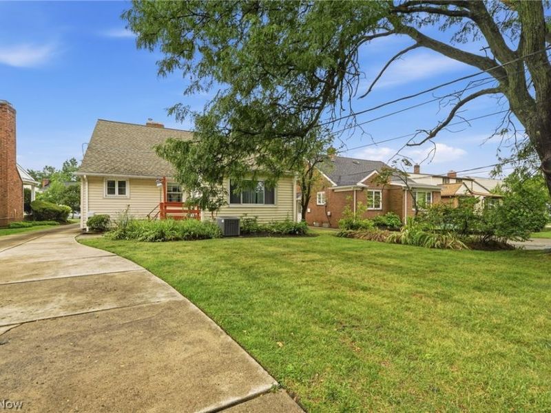 14471 Washington Boulevard , University Heights, OH 44118 Photo 6