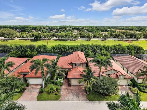 16395 Barclay CT, NAPLES, FL 34110