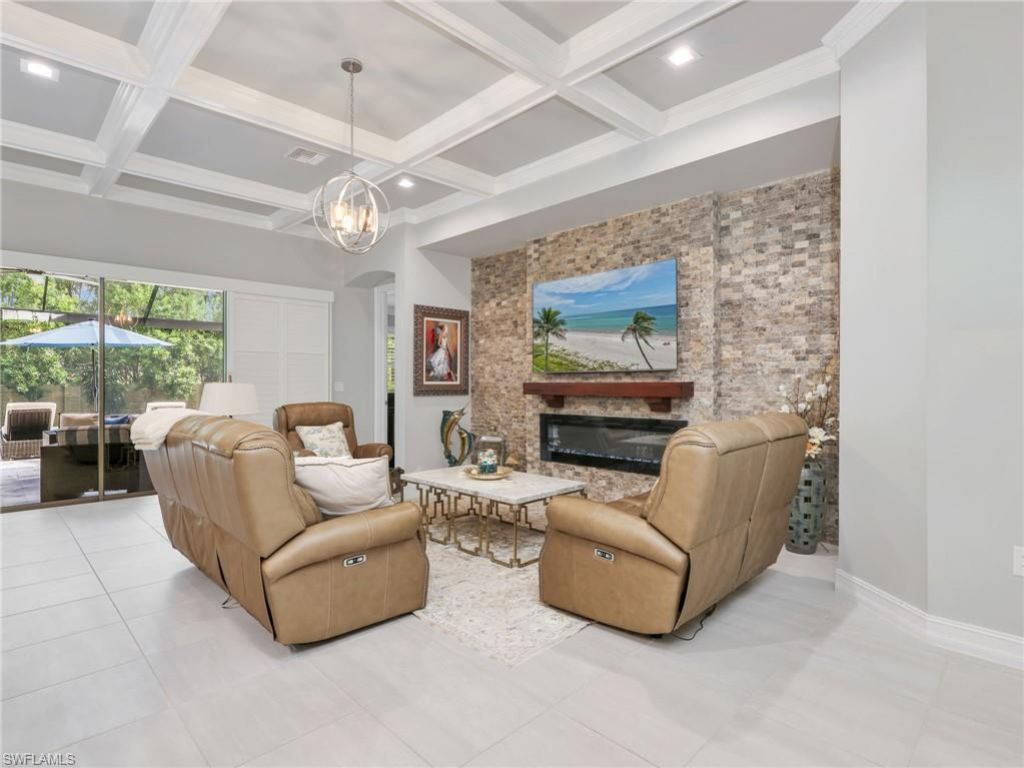 16395 Barclay Ct, Naples, FL 34110 Photo