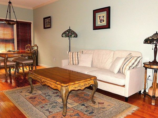 19 S Commons, Unit B, Lincoln, MA 01773