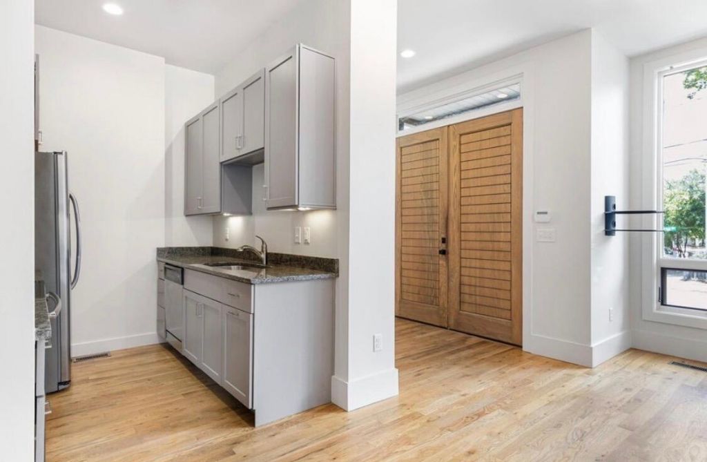 247 Rutledge Avenue  Photo 11