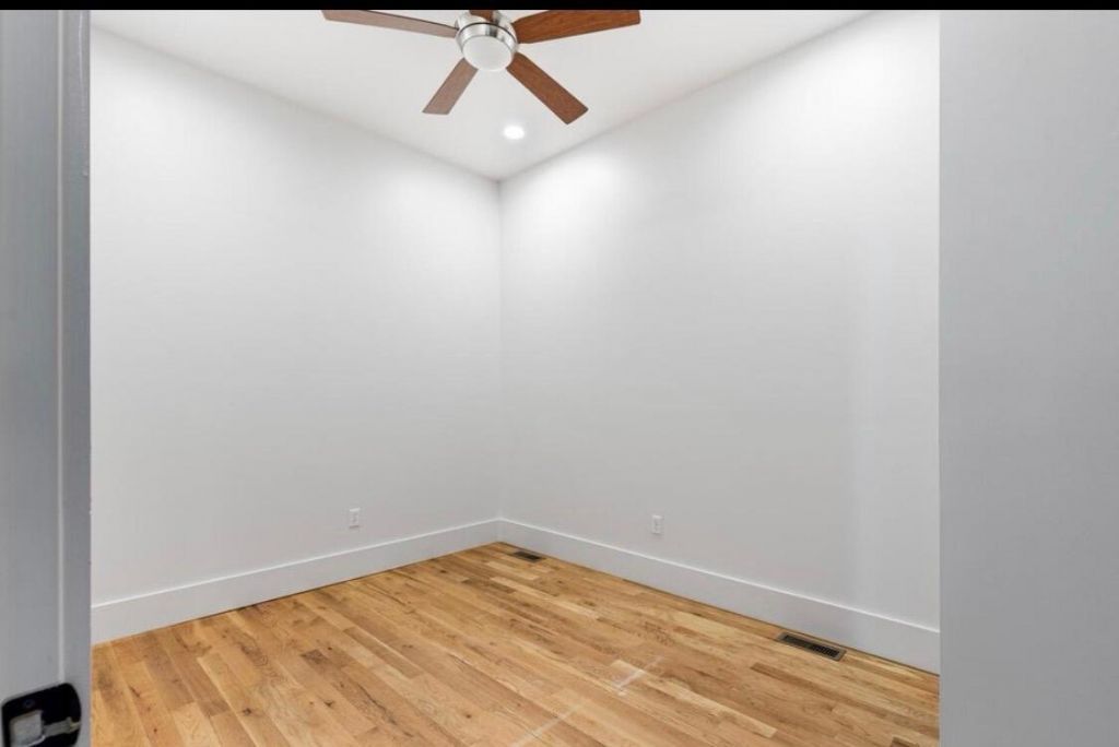 247 Rutledge Avenue  Photo 22