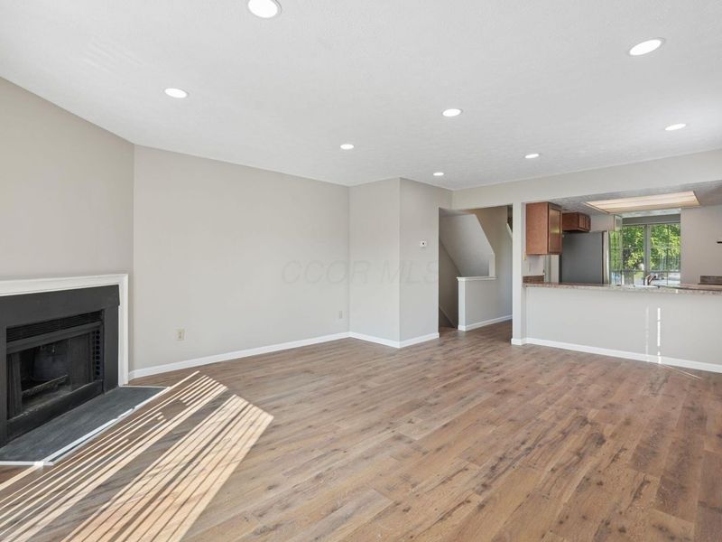 1279 Lane On The , Columbus, OH 43235 Photo 13