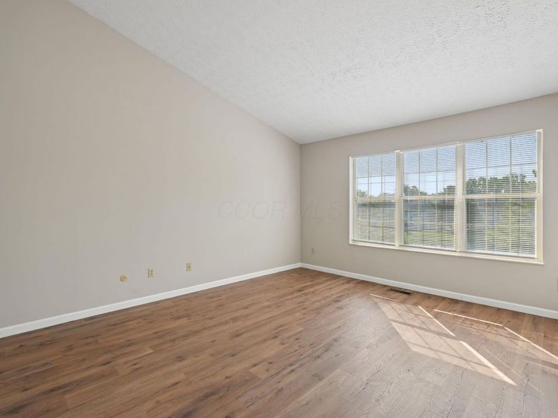 1279 Lane On The , Columbus, OH 43235 Photo 14