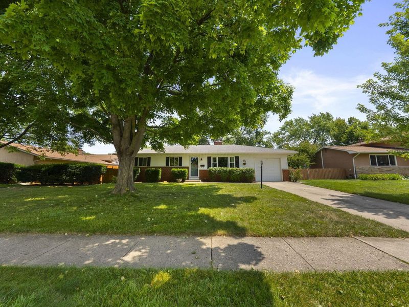 5566 Sandalwood Boulevard , Columbus, OH 43229 Photo 40