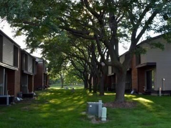 1651 W Edgerton AVENUE, Unit B, Milwaukee, WI 53221