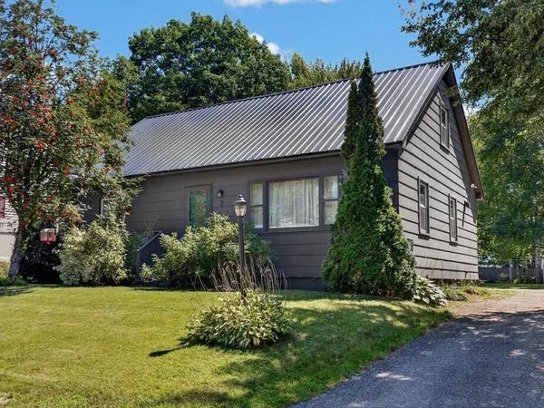 7 New York Street , Millinocket, ME 04462