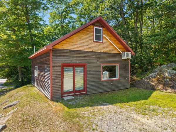 30 Nicholson Avenue , Bucksport, ME 04416