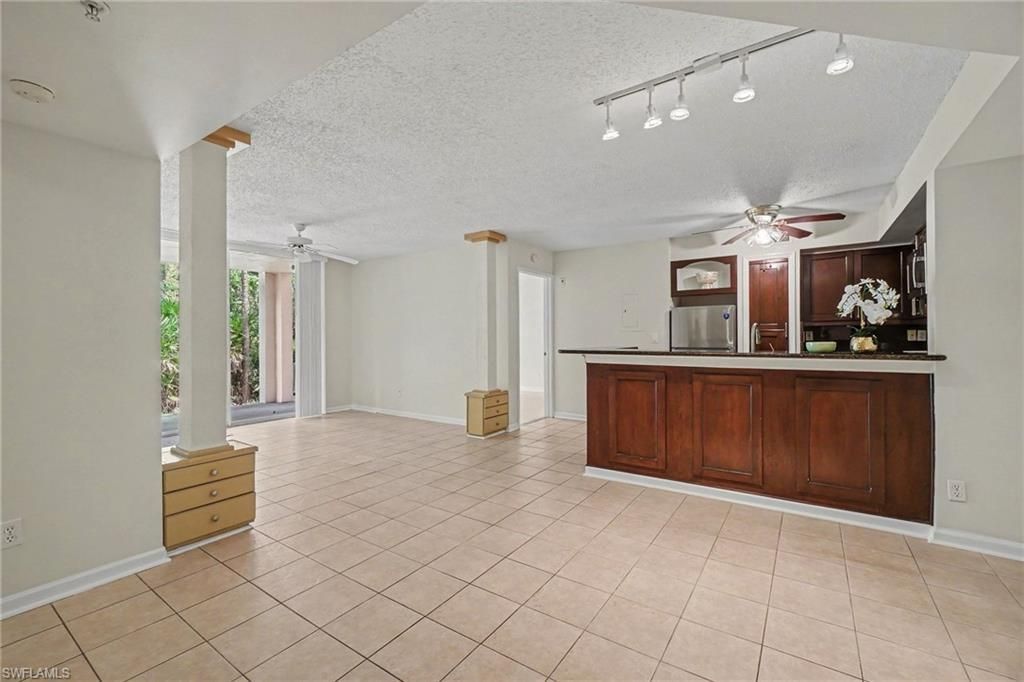 1280 Wildwood Lakes Blvd, Unit 106, Naples, FL 34104 Photo
