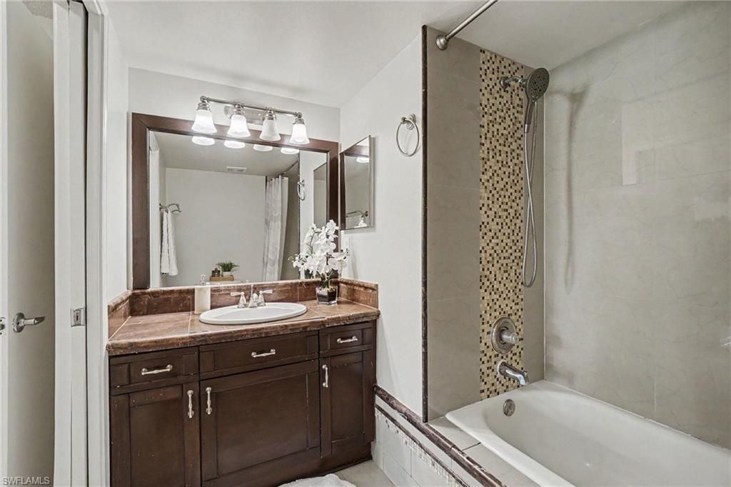 1280 Wildwood Lakes Blvd, Unit 106, Naples, FL 34104 Photo