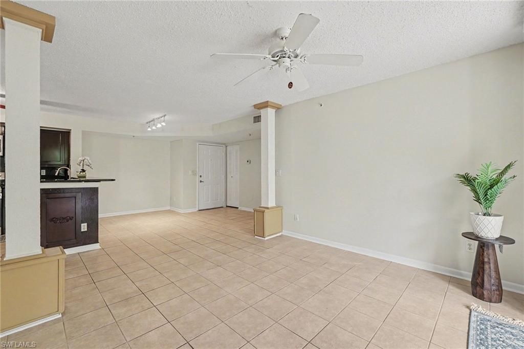 1280 Wildwood Lakes Blvd, Unit 106, Naples, FL 34104 Photo