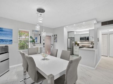 2801 Somerset Dr , Unit 205, Lauderdale Lakes, FL 33311