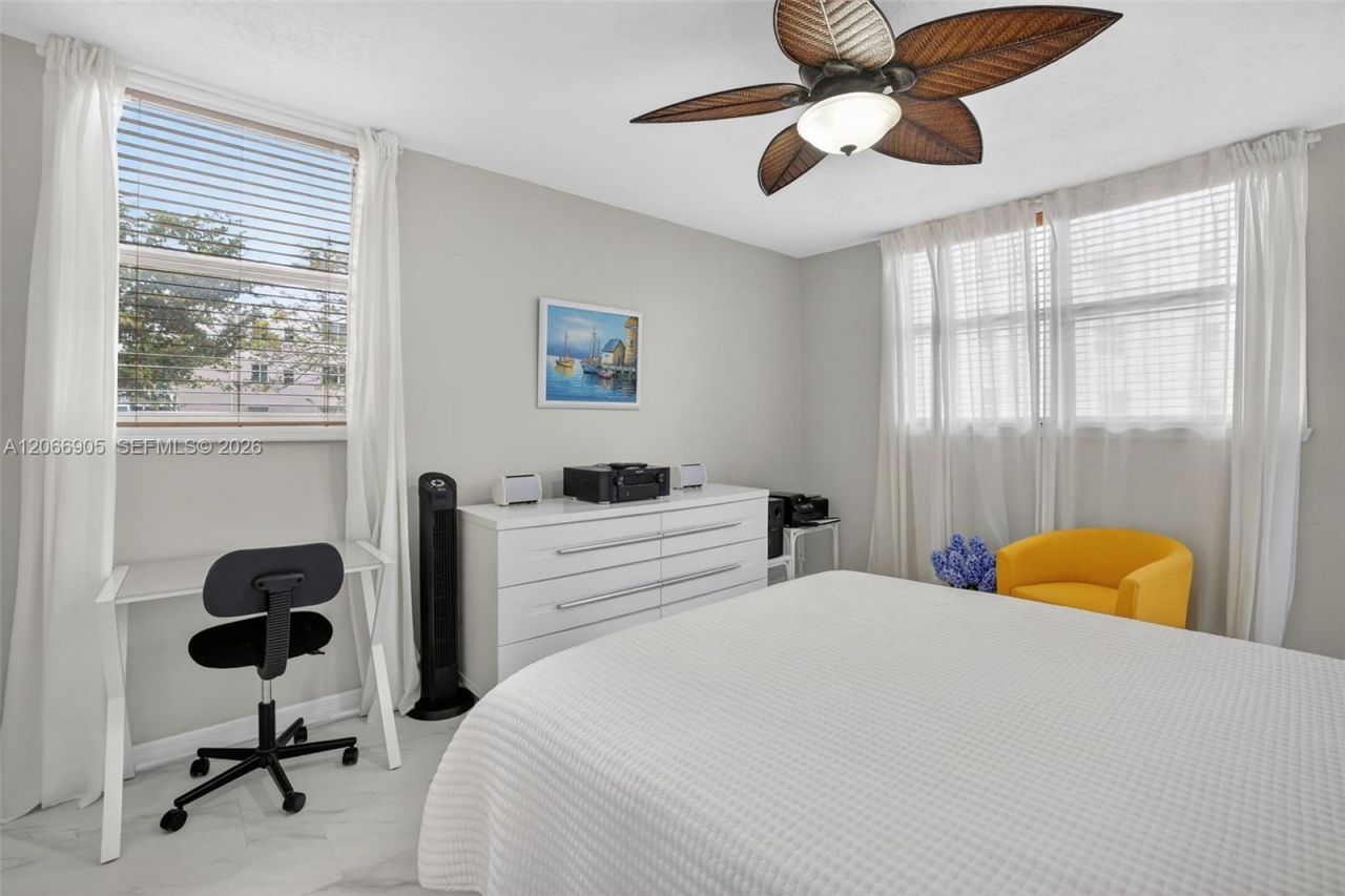 2801 Somerset Dr , Unit 205, Lauderdale Lakes, FL 33311 Photo