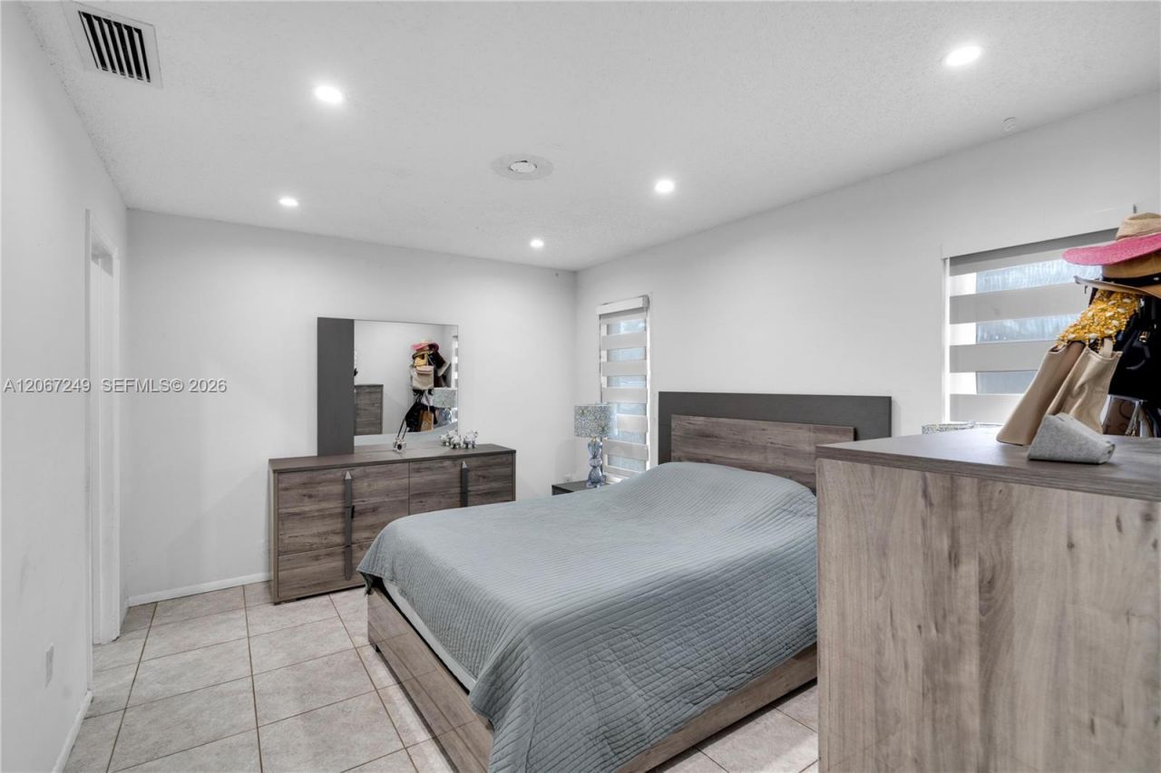 11911 NW 32nd Mnr , Sunrise, FL 33323 Photo