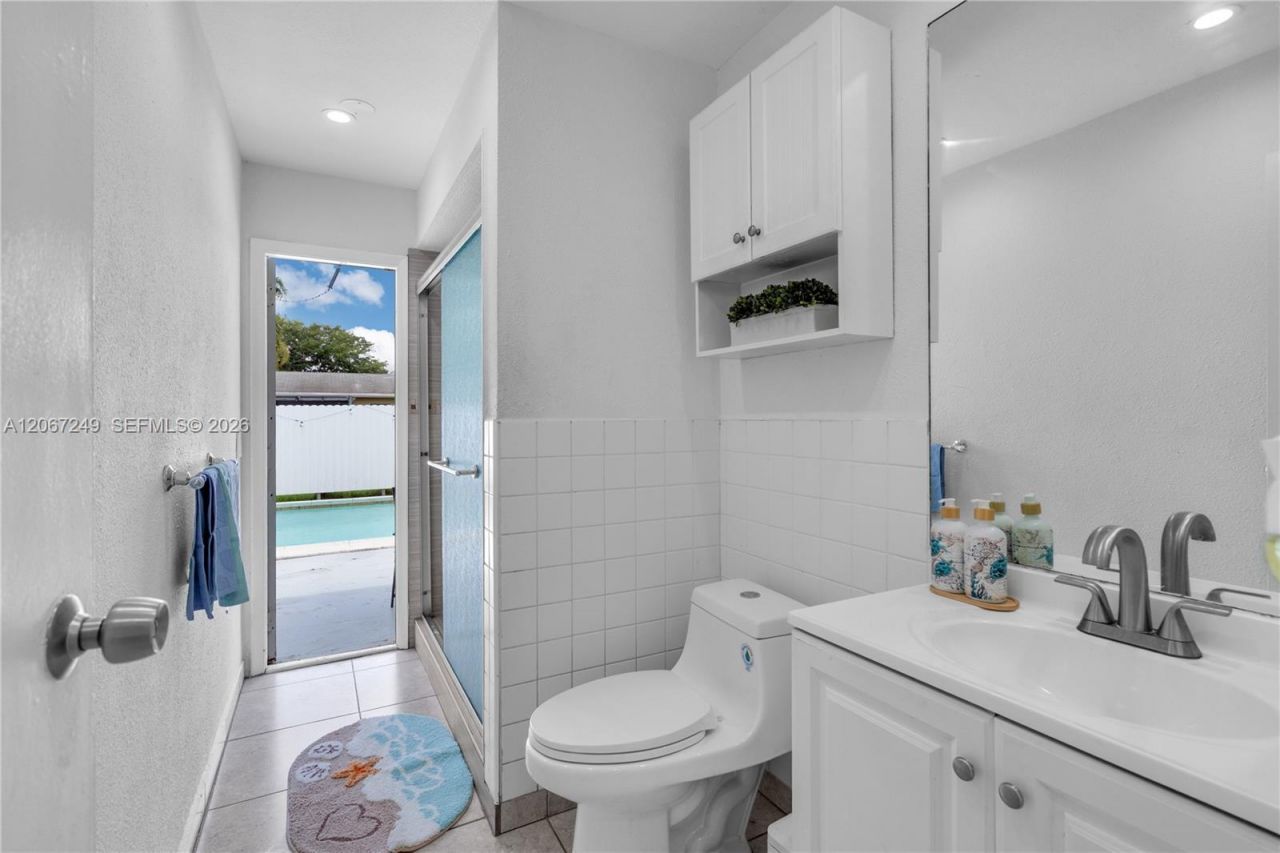 11911 NW 32nd Mnr , Sunrise, FL 33323 Photo