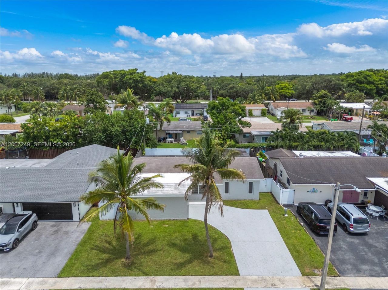 11911 NW 32nd Mnr , Sunrise, FL 33323 Photo
