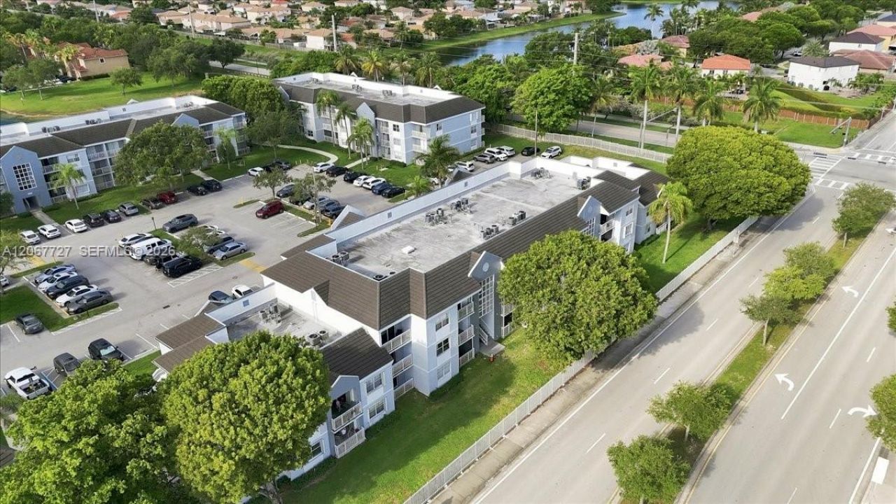 8660 SW 212th St, Unit 306, Cutler Bay, FL 33189 Photo