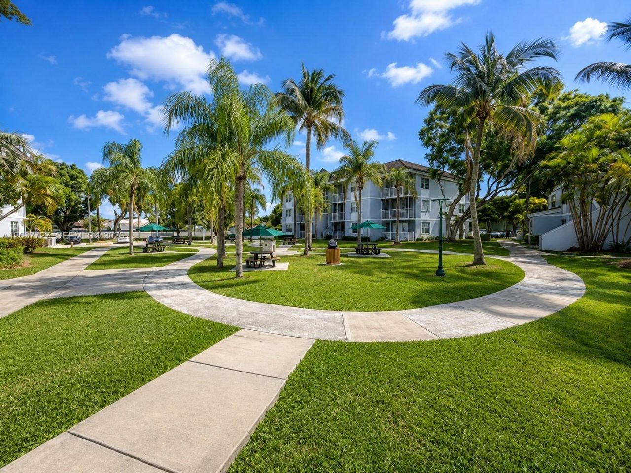 8660 SW 212th St, Unit 306, Cutler Bay, FL 33189 Photo