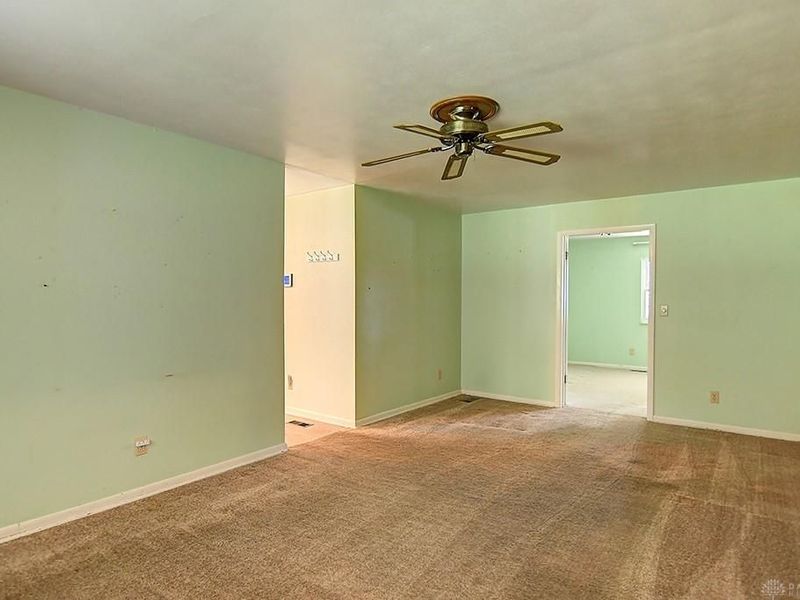 5906 Homedale Street, West Carrollton, OH 45449 Photo 10