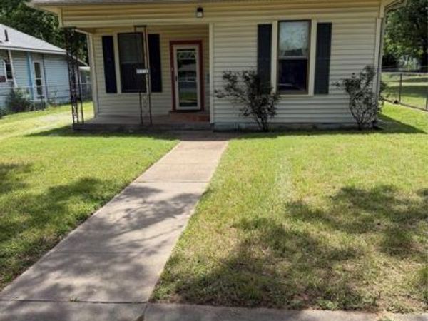 918 W Morgan Street, Denison, TX 75020