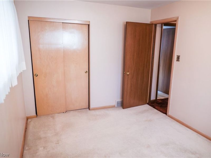 11517 Fordham Road , Garfield Heights, OH 44125 Photo 19
