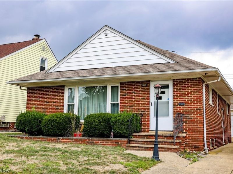 11517 Fordham Road , Garfield Heights, OH 44125 Photo 3