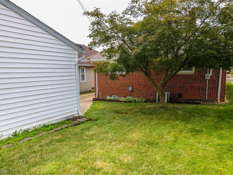 11517 Fordham Road , Garfield Heights, OH 44125 Photo 7