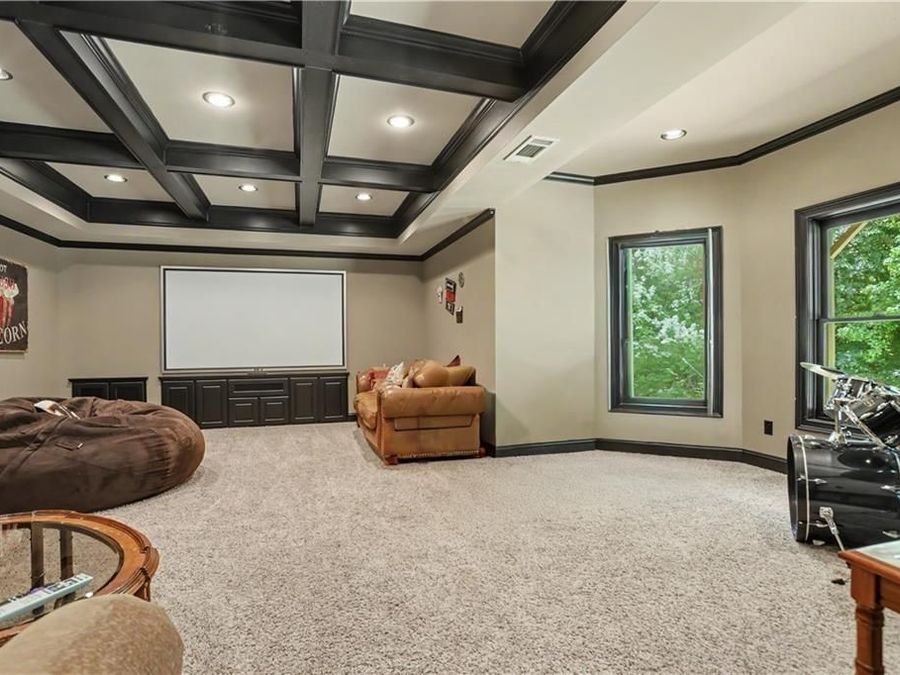 Property Image 40