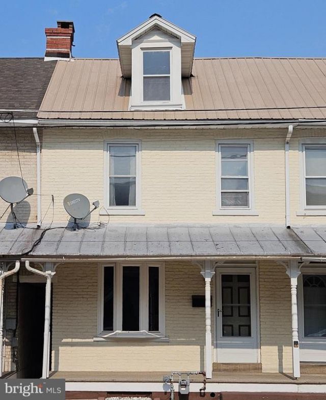 29 SPRUCE STREET, TOPTON, PA 19562