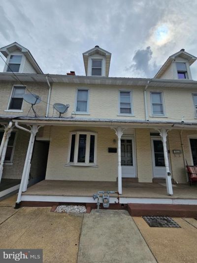 29 SPRUCE STREET , TOPTON, PA 19562