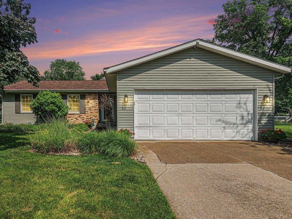 53840 Kershner Lane, Elkhart, IN 46514