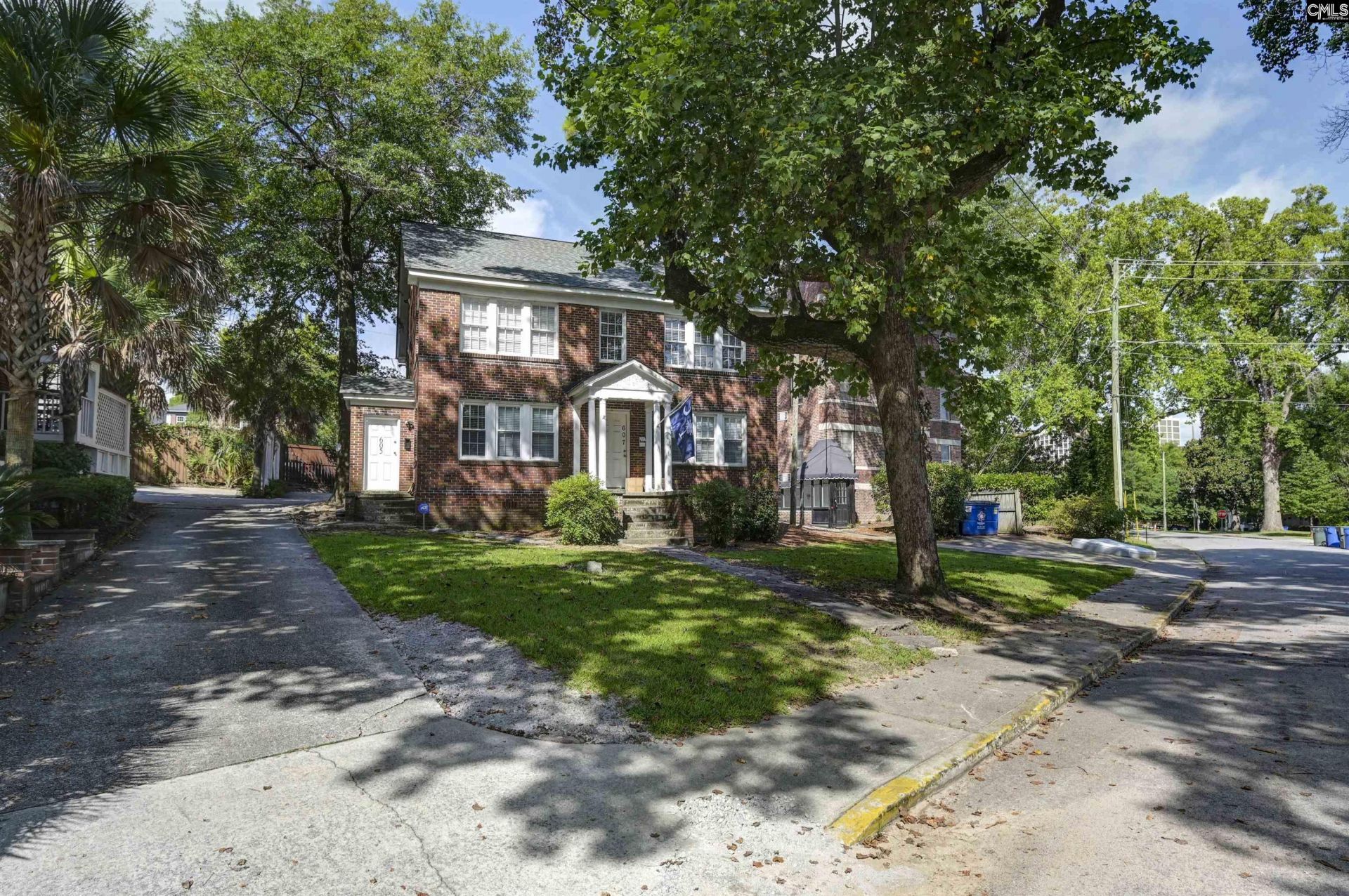 605 & 607 Waccamaw Avenue Photo 11