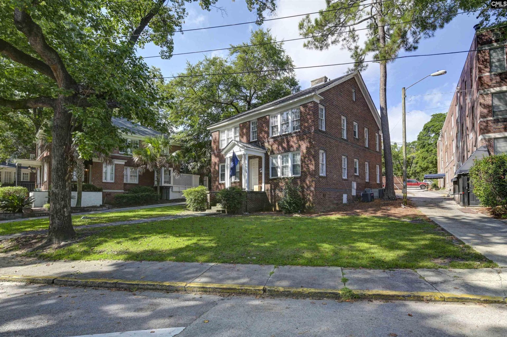 605 & 607 Waccamaw Avenue Photo 9