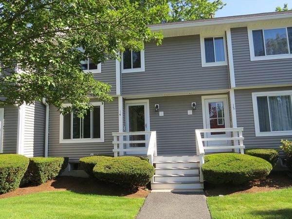 14 Hartshorn Pl, Unit 14, Walpole, MA 02081
