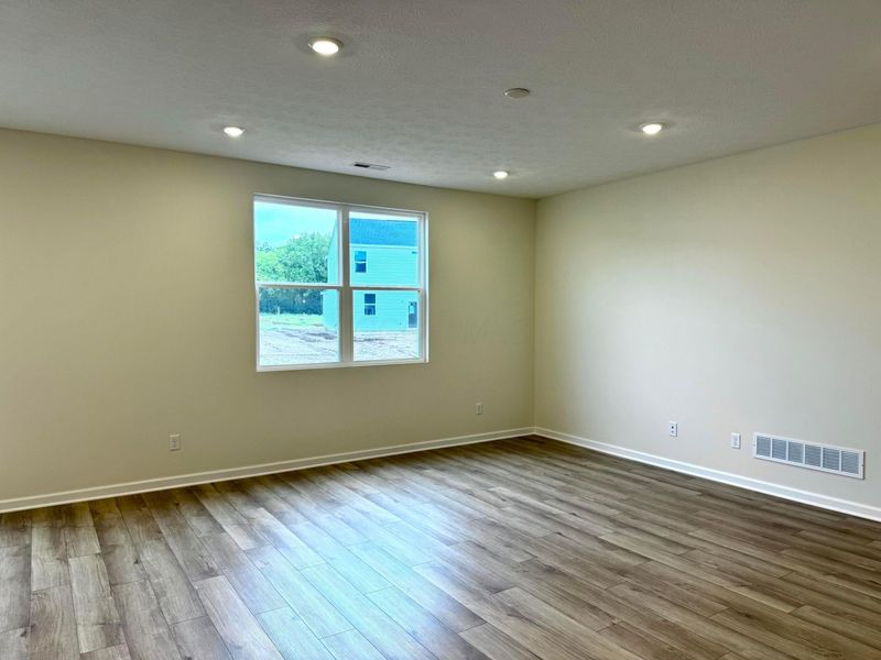 337 Honeysuckle Street, Unit Lot 320, South Bloomfield, OH 43103 Photo 8