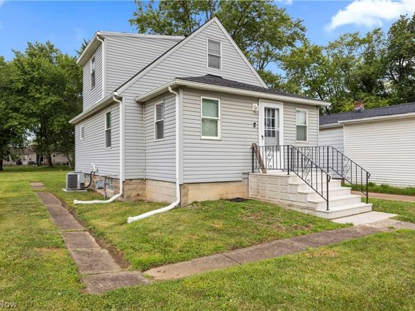 7723 W River Road S, Elyria, OH 44035