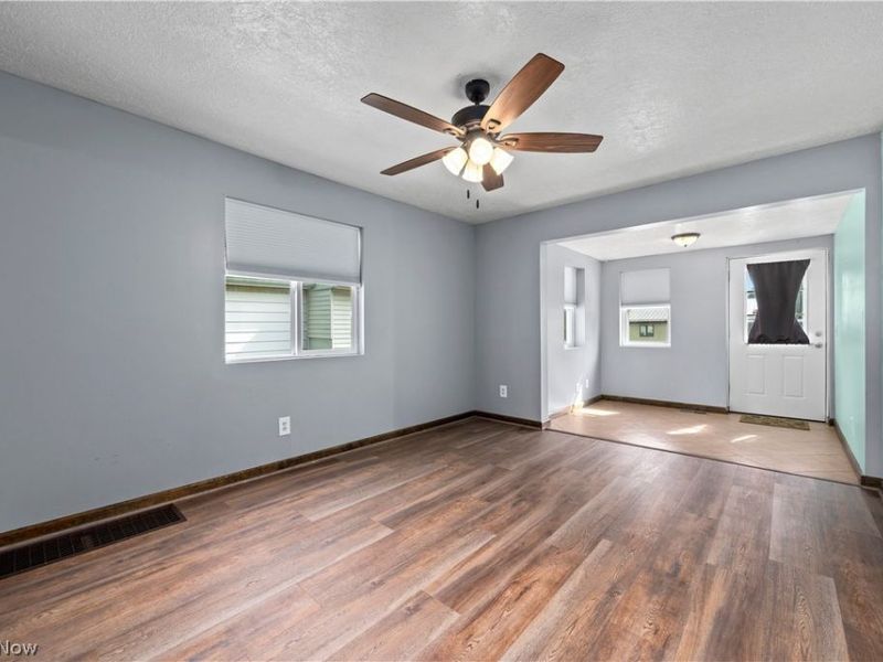 7723 W River Road S, Elyria, OH 44035 Photo 9