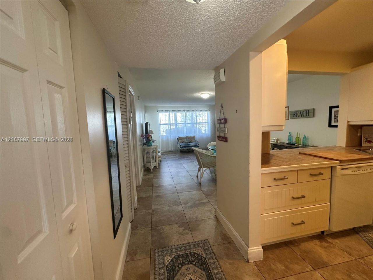 410 SE 2nd St, Unit 115, Hallandale Beach, FL 33009 Photo