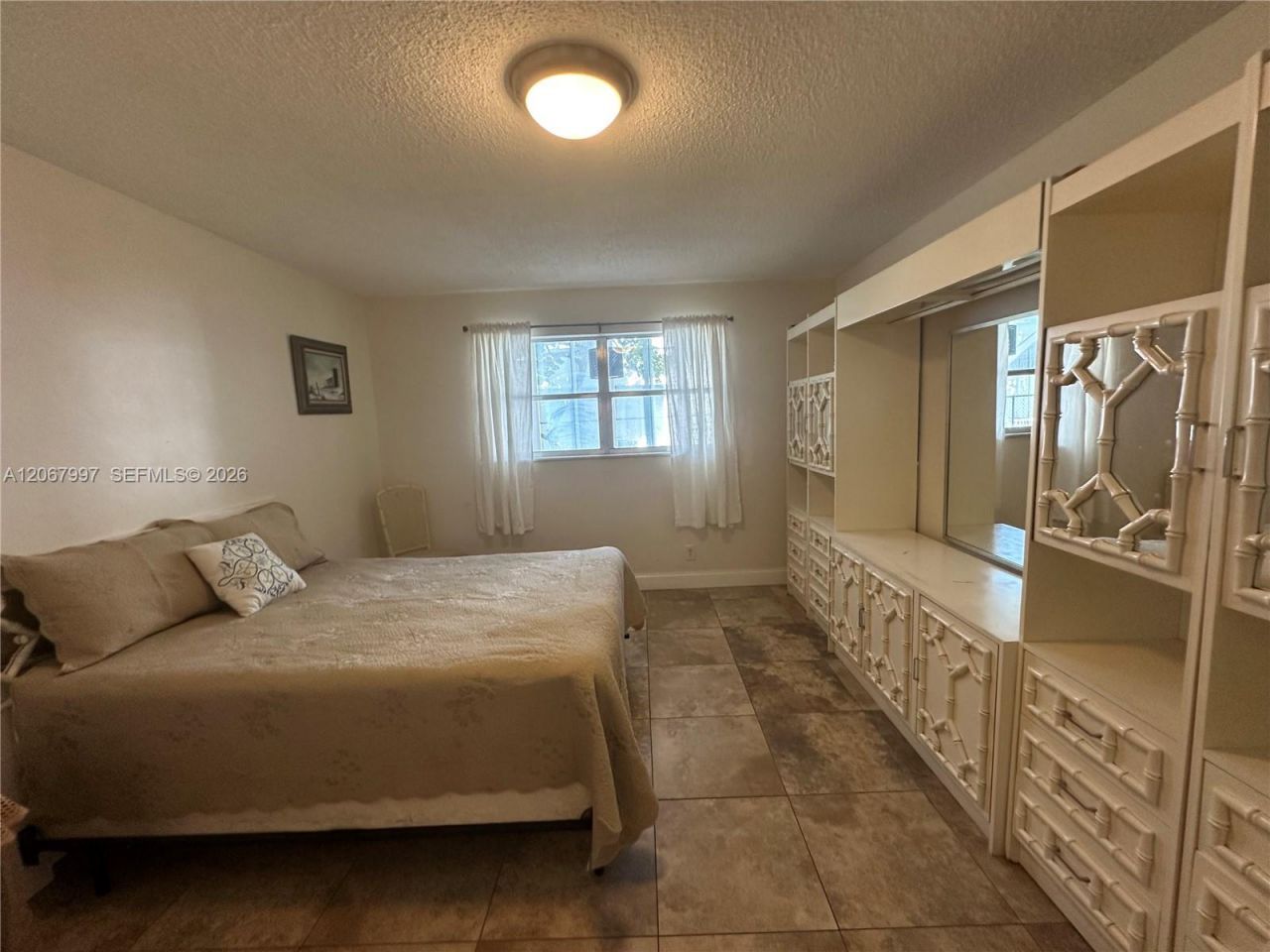 410 SE 2nd St, Unit 115, Hallandale Beach, FL 33009 Photo