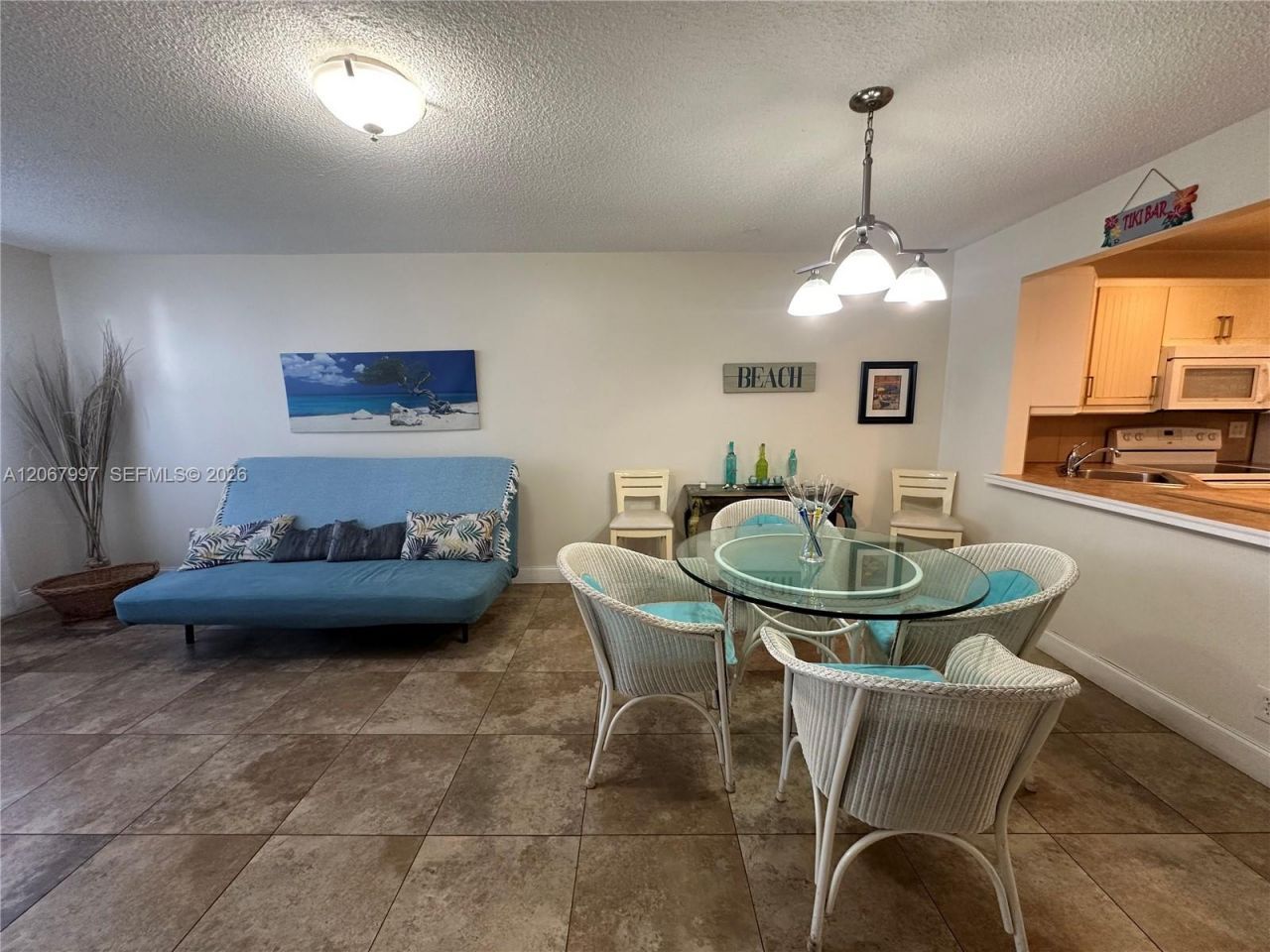 410 SE 2nd St, Unit 115, Hallandale Beach, FL 33009 Photo