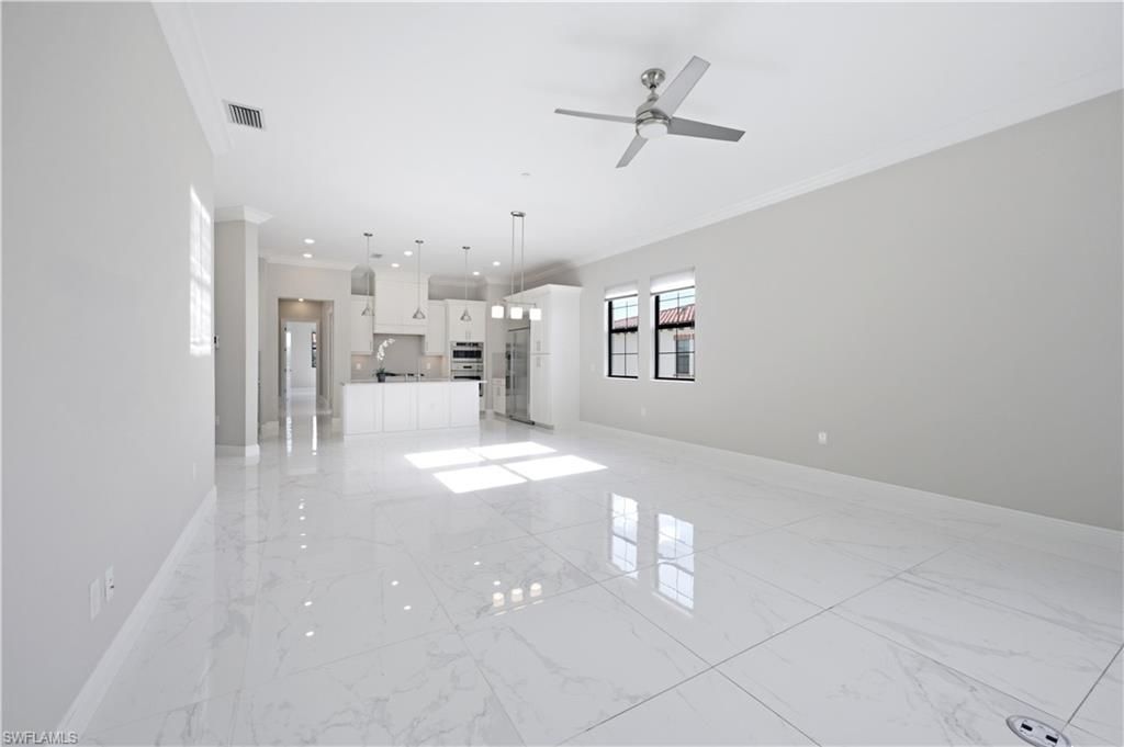 16374 Viansa Way , Unit 301, Naples, FL 34110 Photo