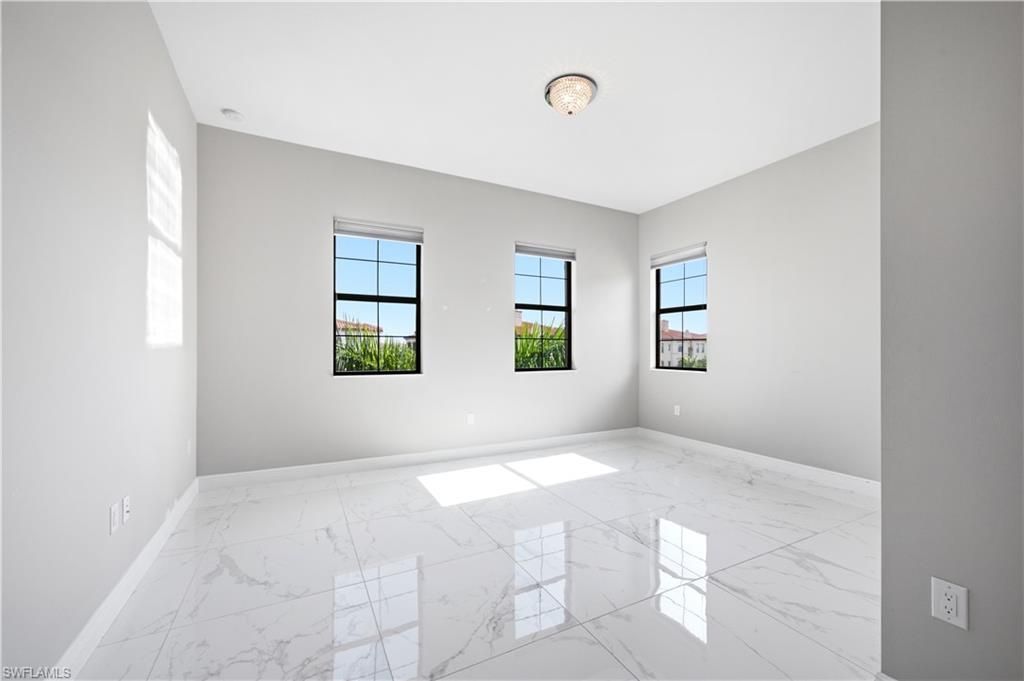 16374 Viansa Way , Unit 301, Naples, FL 34110 Photo