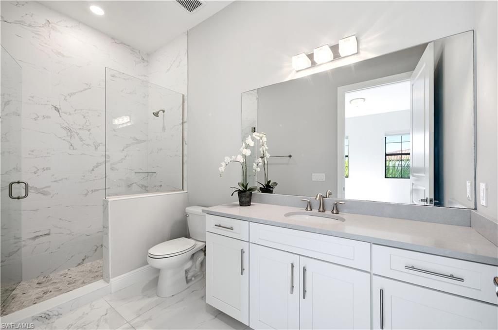 16374 Viansa Way , Unit 301, Naples, FL 34110 Photo