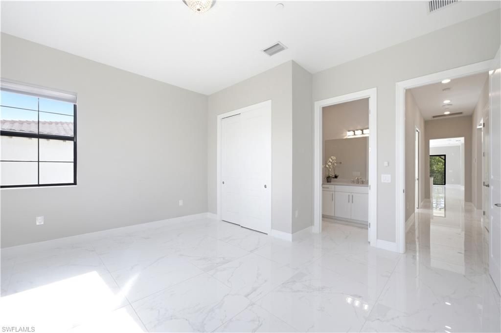 16374 Viansa Way , Unit 301, Naples, FL 34110 Photo