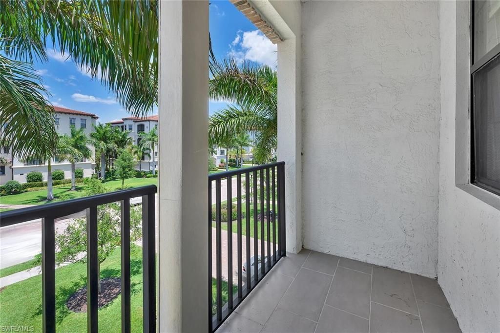 16374 Viansa Way , Unit 301, Naples, FL 34110 Photo
