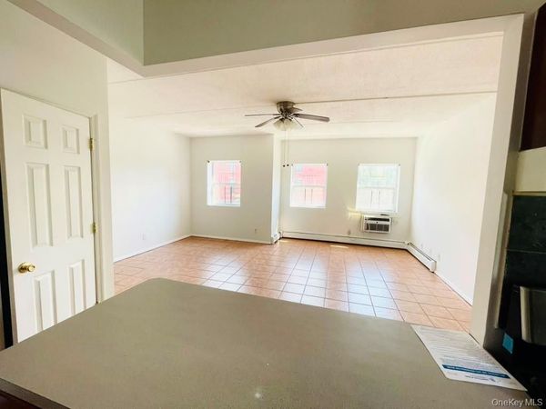 36 Howard Avenue , Unit 2, Brooklyn, NY 11221